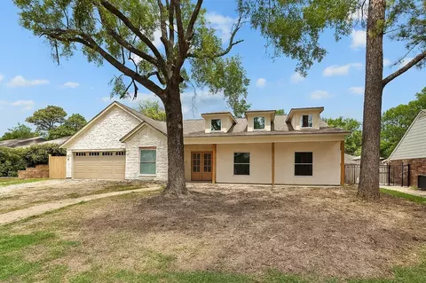 12914 Queensbury Ln, Houston, TX 77079
