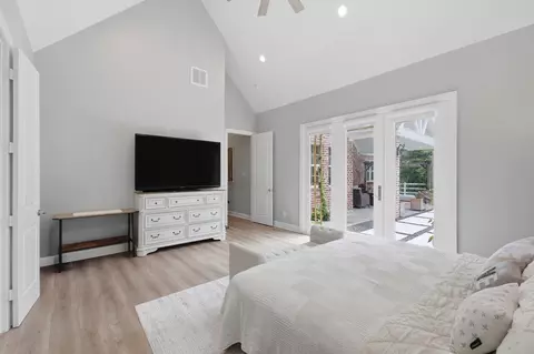 Bedroom - 7106 Hampton Ct, Spring, TX 77389 photo 2 of 5