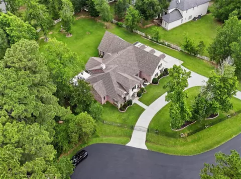 View/Area - 7106 Hampton Ct, Spring, TX 77389 photo 1 of 2