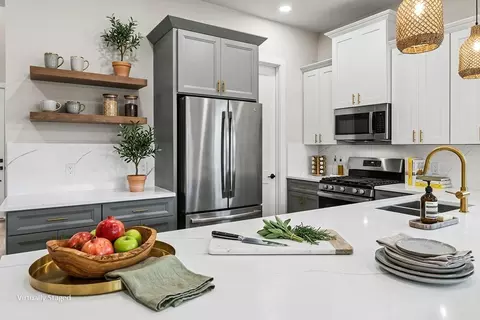 Kitchen - 10899 Redbird St, Conroe, TX 77385 photo 2 of 3