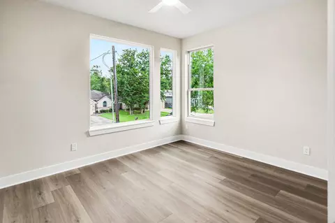 Bedroom - 10899 Redbird St, Conroe, TX 77385 photo 5 of 6