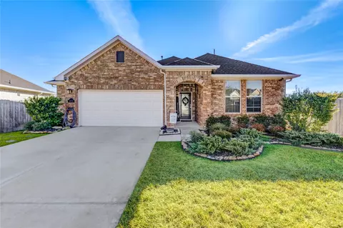 8023 Royal Palm Dr, Fulshear, TX 77441