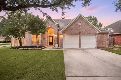 16322 Candlerock Ct, Houston, TX 77095
