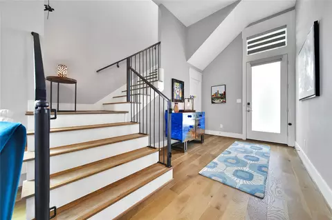 Entry Way - 9847 Mocking Bird Hill Ln, Houston, TX 77080 photo 1 of 2