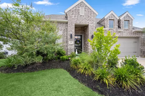 Exterior - 13087 Soaring Forest Dr, Conroe, TX 77302 photo 4 of 8
