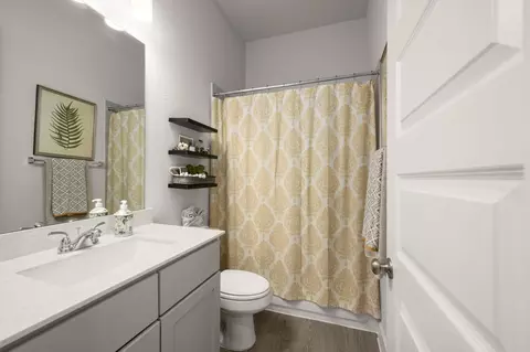Bath - 13087 Soaring Forest Dr, Conroe, TX 77302 photo 1 of 4