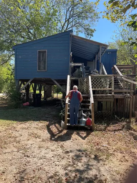 50 Canal Rd, Trinity, TX 75862 photo 1