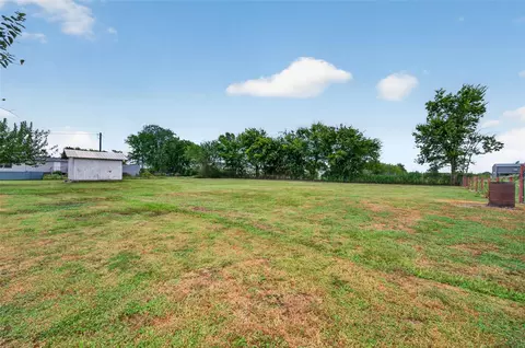 Exterior - 1006 Nunez St, Kendleton, TX 77451 photo 8 of 8