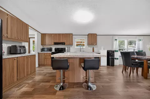 Kitchen - 1006 Nunez St, Kendleton, TX 77451 photo 1 of 4