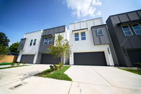 110 Luetta St, Houston, TX 77076