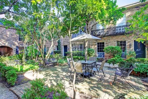 2503 Mccue Rd #3, Houston, TX 77056
