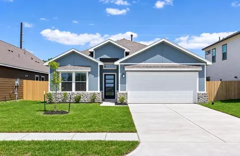 438 Dorion Lagoon Dr, Crosby, TX 77532
