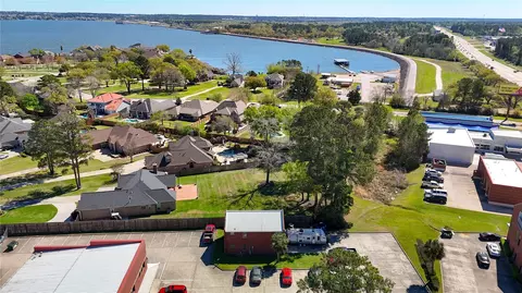 90 Beach Walk Blvd, Conroe, TX 77304