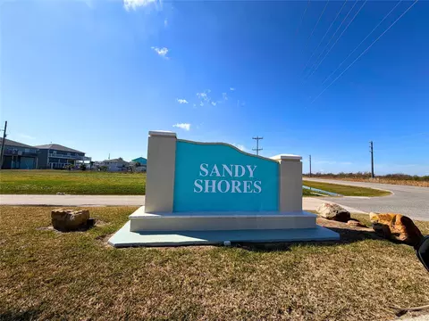952 Mary Lynn, Crystal Beach, TX 77650