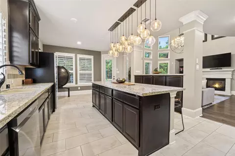 Kitchen - 7907 Augusta Creek Ct, Spring, TX 77389 photo 4 of 5