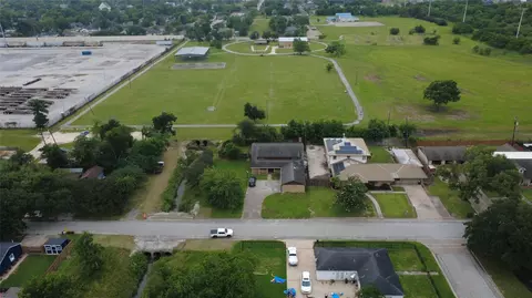 1609 Leggett Dr, Galena Park, TX 77547