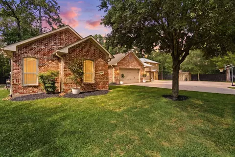 1680 Beech Dr, Conroe, TX 77385