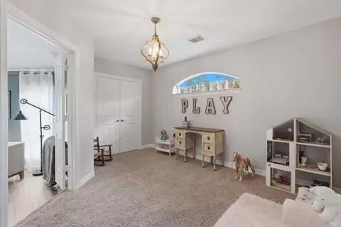 Entry Way - 1680 Beech Dr, Conroe, TX 77385 photo 2 of 7