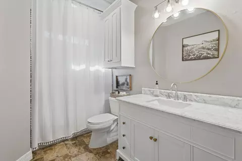 Bath - 1680 Beech Dr, Conroe, TX 77385 photo 4 of 5