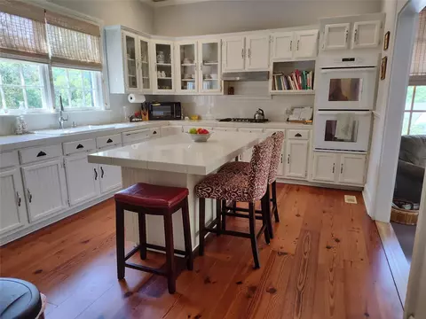 Kitchen - 414 Spring St, Washington, GA 30673 photo 1 of 2