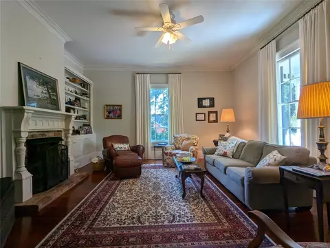 Living - 414 Spring St, Washington, GA 30673 photo 3 of 3