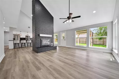 Living - 4014 Alshire Dr, Spring, TX 77373 photo 2 of 8