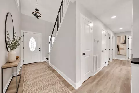 Entry Way - 4014 Alshire Dr, Spring, TX 77373 photo 1 of 4