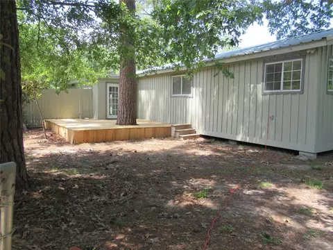 Exterior - 184 Hickory Dr, Onalaska, TX 77360 photo 3 of 15