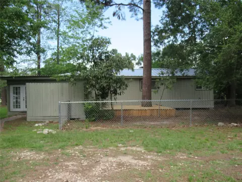 Exterior - 184 Hickory Dr, Onalaska, TX 77360 photo 10 of 15
