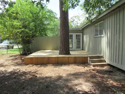 Exterior - 184 Hickory Dr, Onalaska, TX 77360 photo 2 of 15