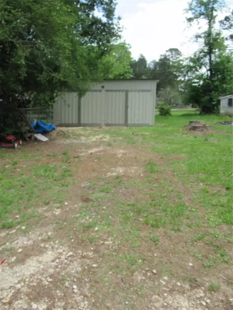 Exterior - 184 Hickory Dr, Onalaska, TX 77360 photo 11 of 15