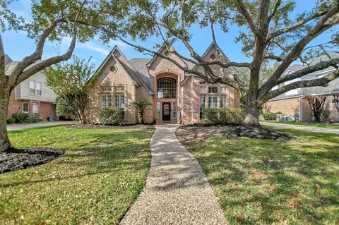 6011 Bur Oak Dr, Spring, TX 77379 photo 1