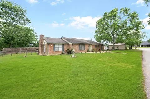 10192 Fm 1097 Rd W, Willis, TX 77318