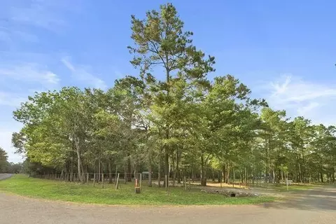 6779 County Road 215, Anderson, TX 77830