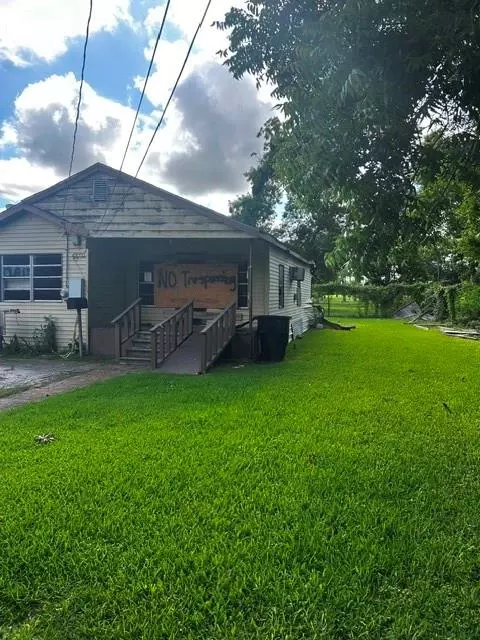 7214 Schuller Rd, Houston, TX 77093