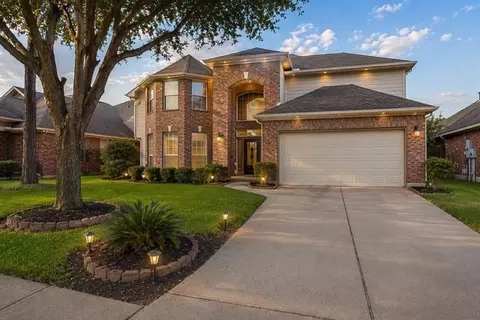 17319 Deep Prairie Dr, Houston, TX 77095