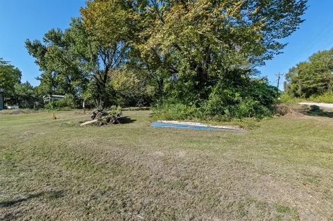 214 E Beaumont Ave, Onalaska, TX 77360 photo 12
