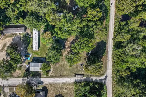 214 E Beaumont Ave, Onalaska, TX 77360 photo 13