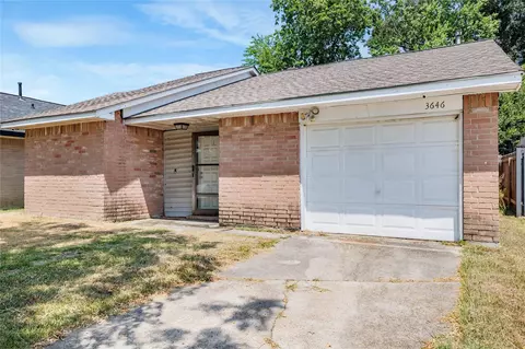 3646 Yorkingham Dr, Houston, TX 77066