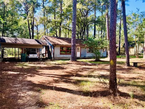 45 Pine Circle Dr, Willis, TX 77378 photo 1