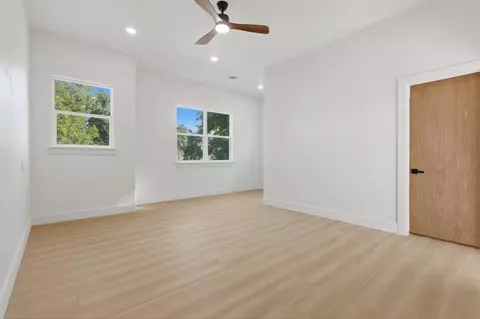 Bedroom - 1521 Armada Dr, Houston, TX 77091 photo 1 of 2