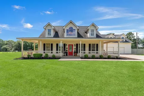 8977 Deer Haven Cir, Willis, TX 77378