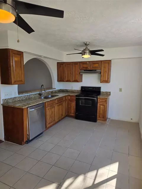 15906 Willbriar Ln, Missouri City, TX 77489