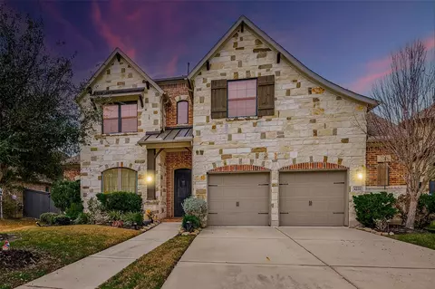 4231 Shays Manor Ln, Richmond, TX 77406