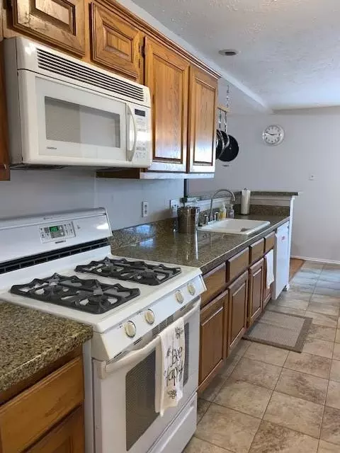 931 Mayweather Ln, Richmond, TX 77406