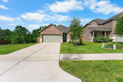 6167 White Spruce Dr, Conroe, TX 77304