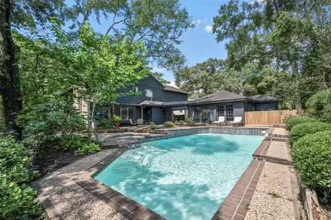Exterior - 6106 Larkmount Dr, Spring, TX 77389 photo 8 of 11