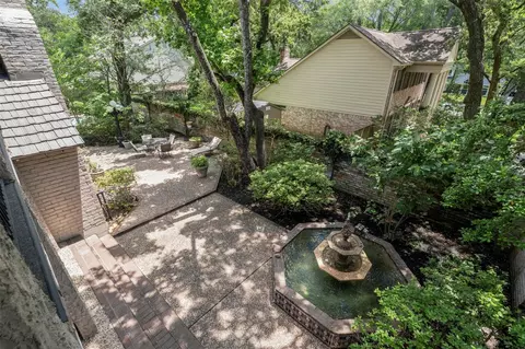 Exterior - 6106 Larkmount Dr, Spring, TX 77389 photo 10 of 11