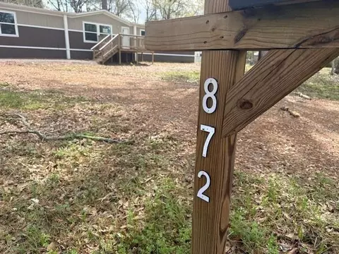 872 Twin Towers Rd, Silsbee, TX 77656