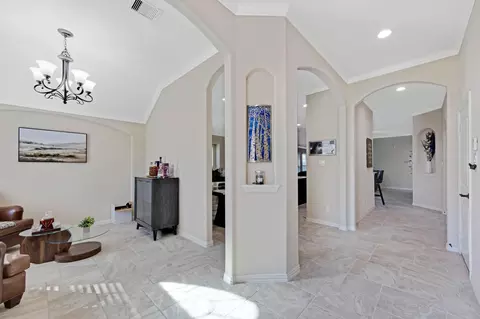 Entry Way - 3864 Oakmist Bend Ln, Spring, TX 77386 photo 2 of 7